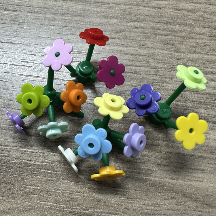 50-1000pcs Small Flower 3742 B - Kids Toys Brands ulasan dan harga