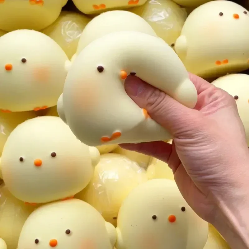 HOT! Cute Giant Chick Squishy  - Kids & Toys Expo Saudi Arabia ulasan dan harga